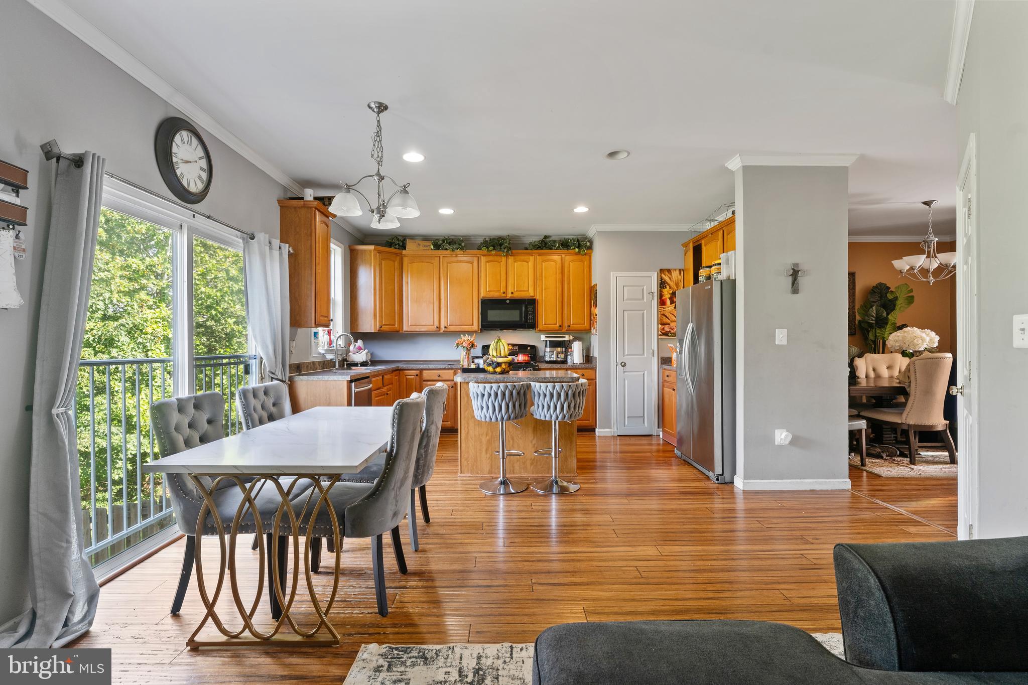 148 Executive Cir