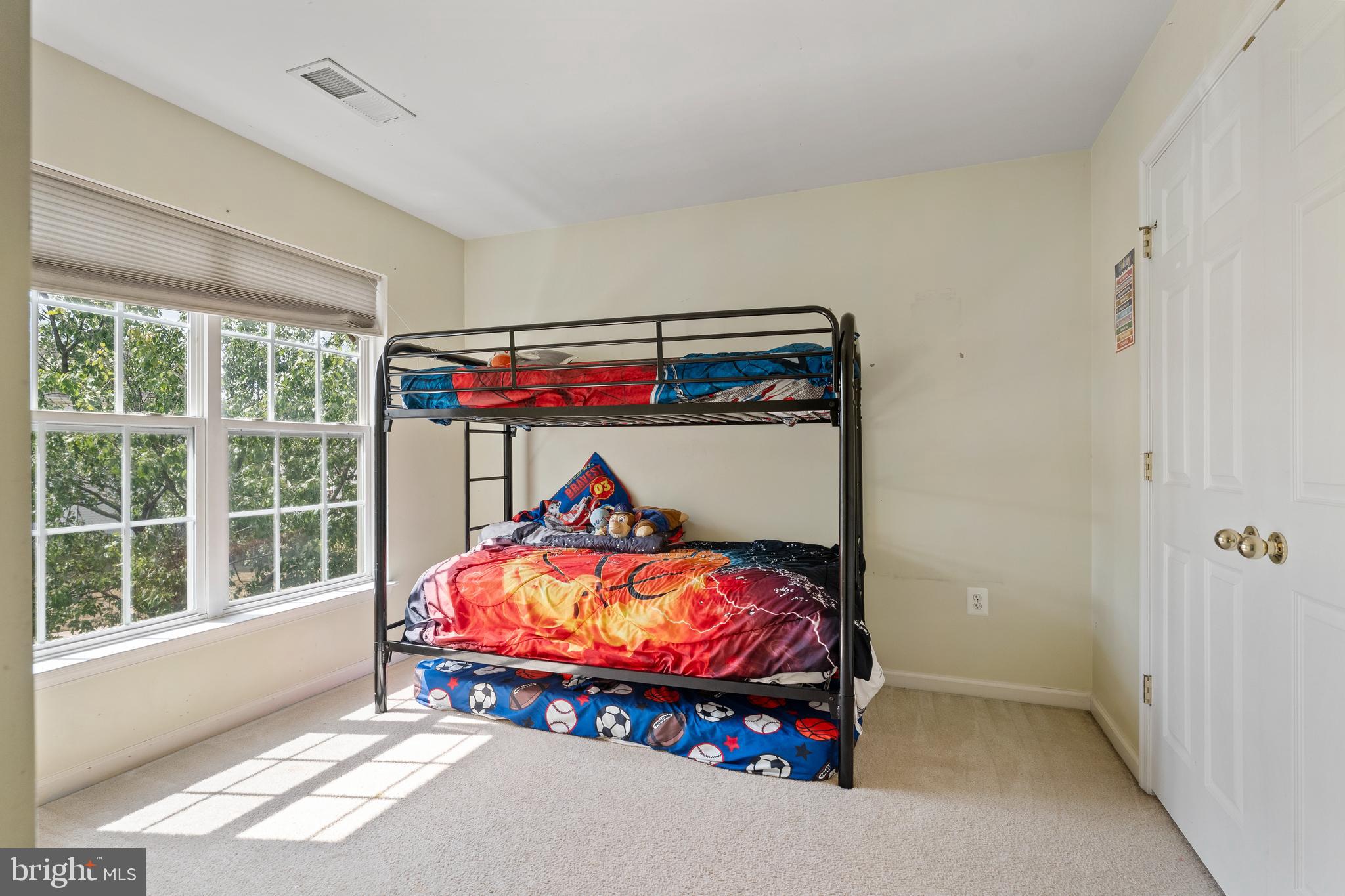 148 Executive Cir