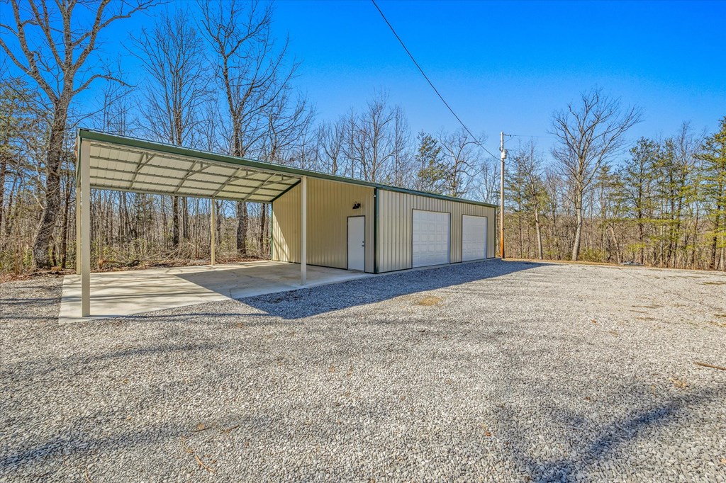 6889 Baker Mountain Rd