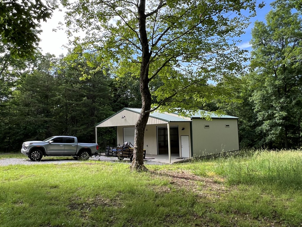6889 Baker Mountain Rd