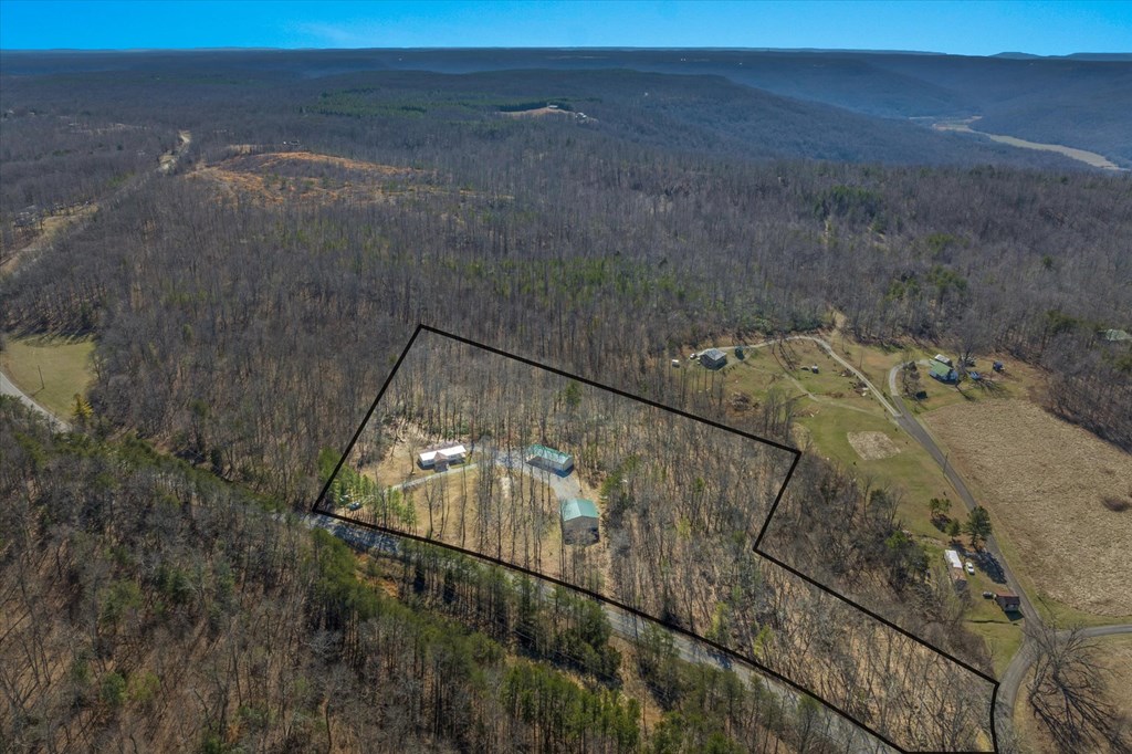 6889 Baker Mountain Rd