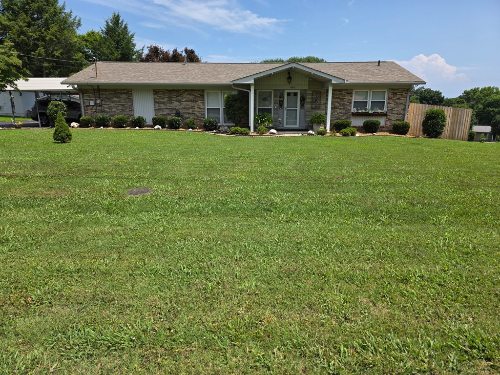 496 Sunset Dr