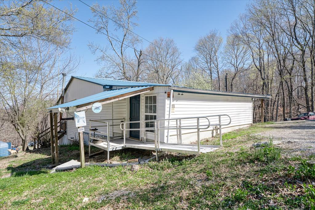618 Old Baker Mt Rd