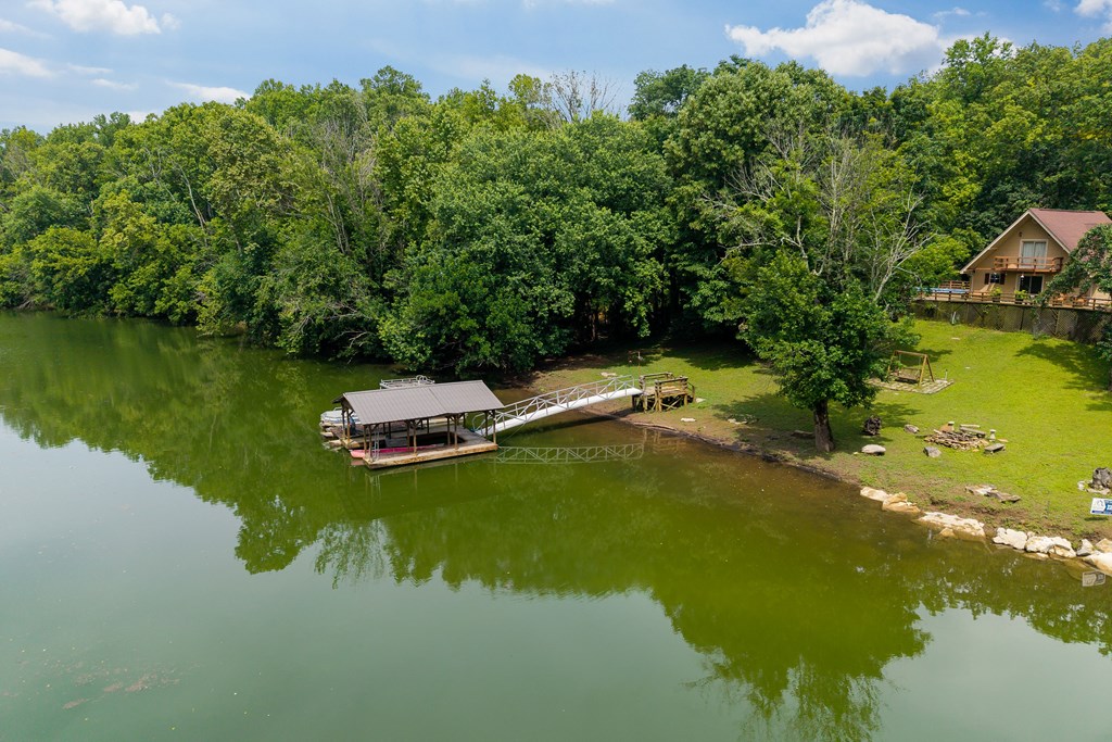 88 Hollingsworth Slough Rd
