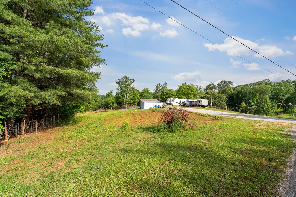 455 Darkey Springs Rd