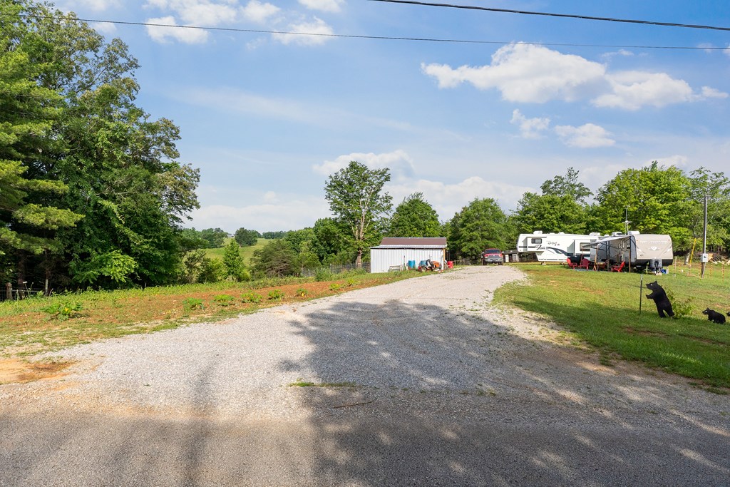 455 Darkey Springs Rd