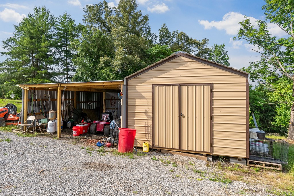 455 Darkey Springs Rd