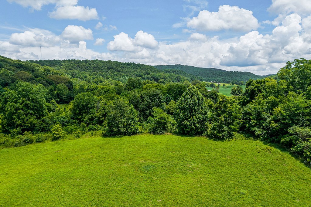 00 Clay Holman Rd