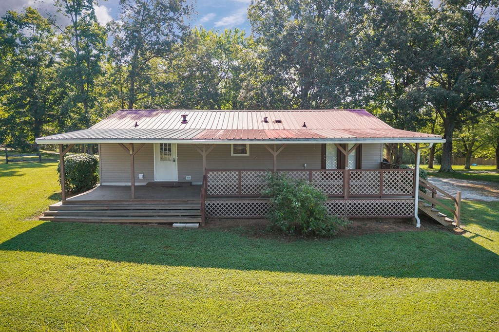 370 Jay Hutchings Rd