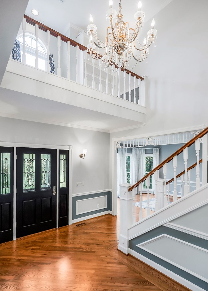 4216 Deerfield Lane