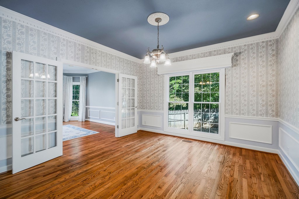 4216 Deerfield Lane