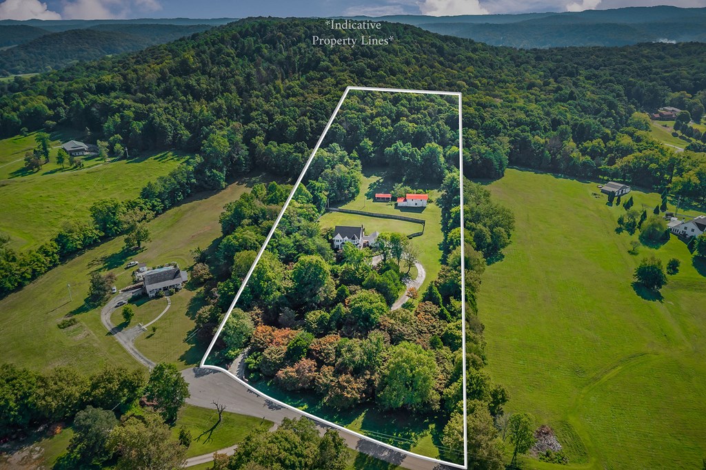 4216 Deerfield Lane