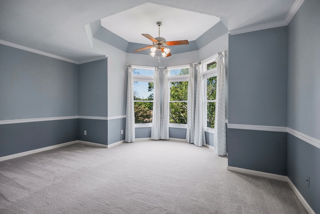 4216 Deerfield Lane