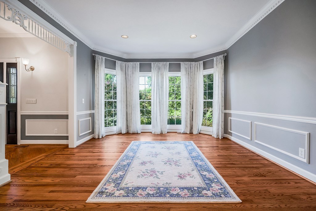 4216 Deerfield Lane