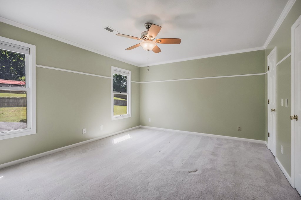 4216 Deerfield Lane