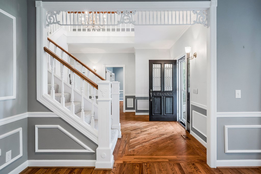 4216 Deerfield Lane
