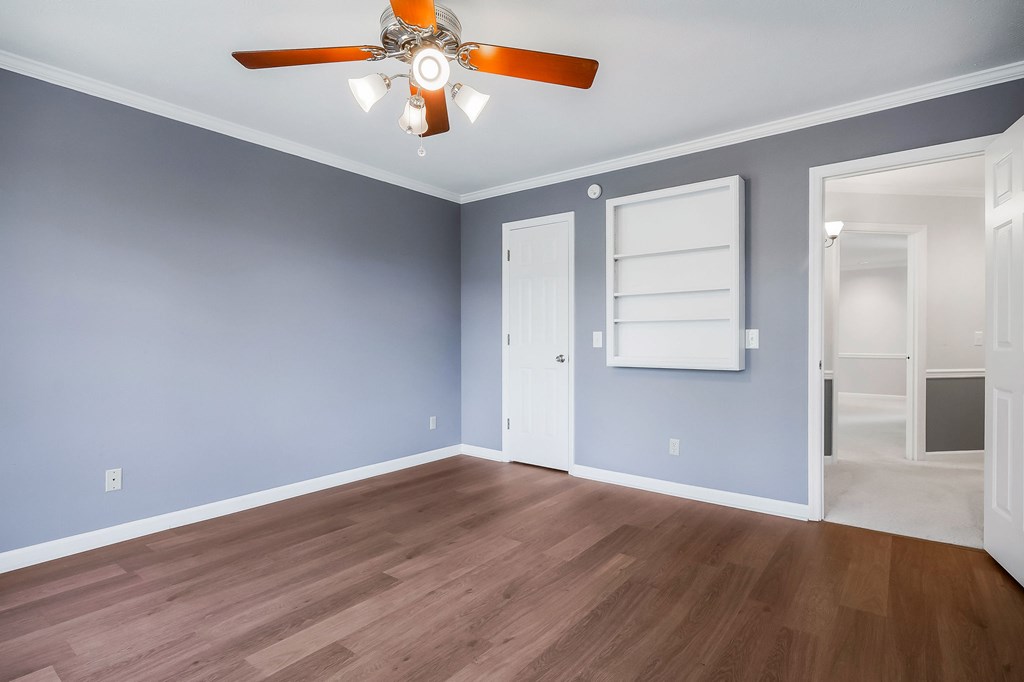 4216 Deerfield Lane