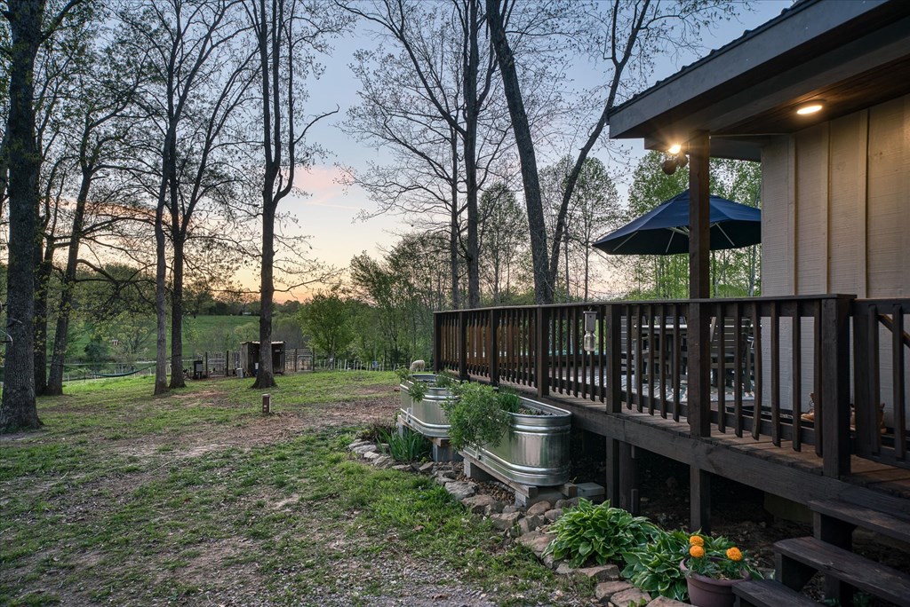 1563 Boyd Creek Rd