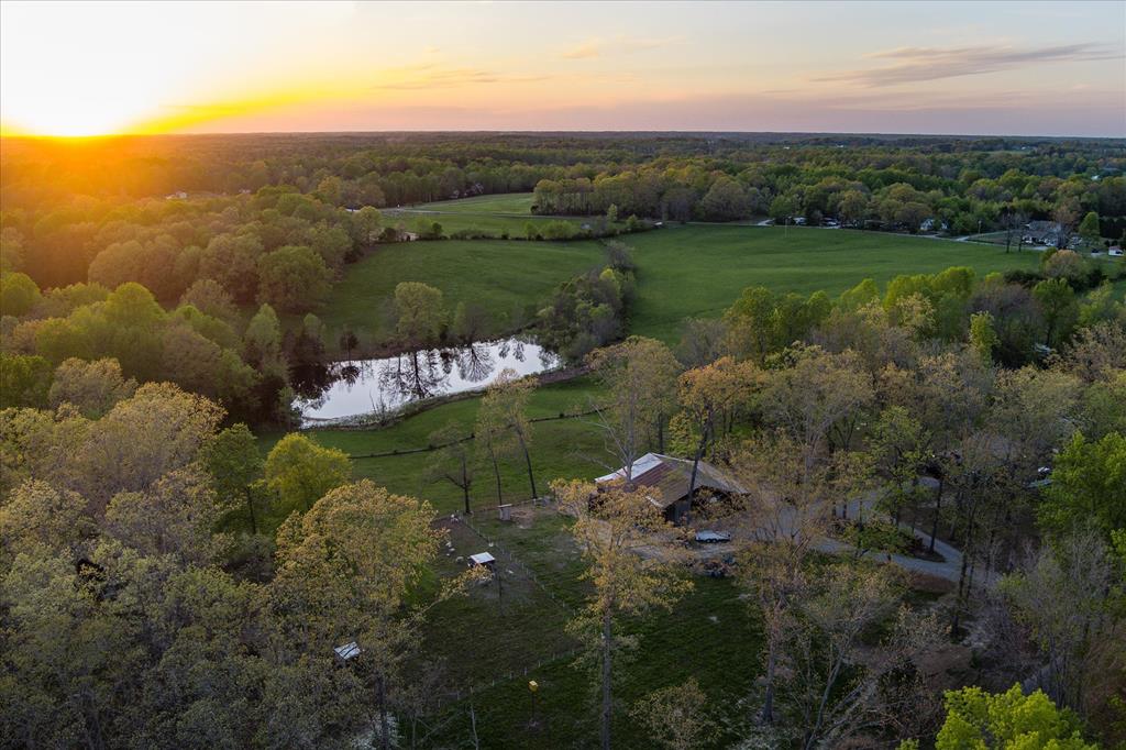 1563 Boyd Creek Rd