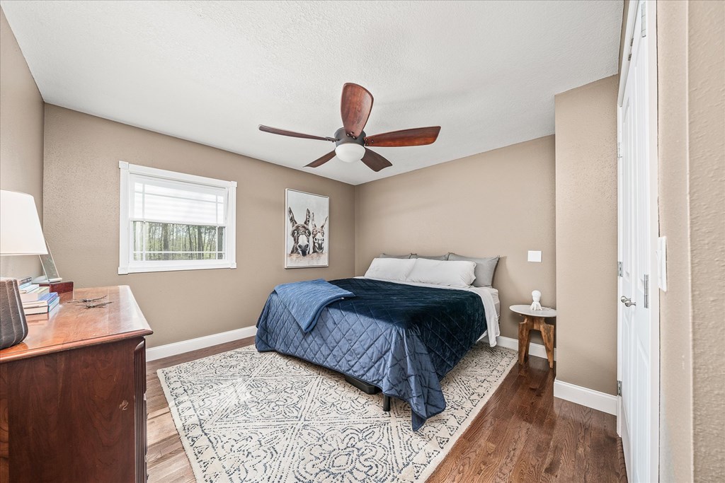 1563 Boyd Creek Rd