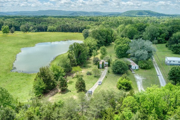 280 Bone Cave Rd