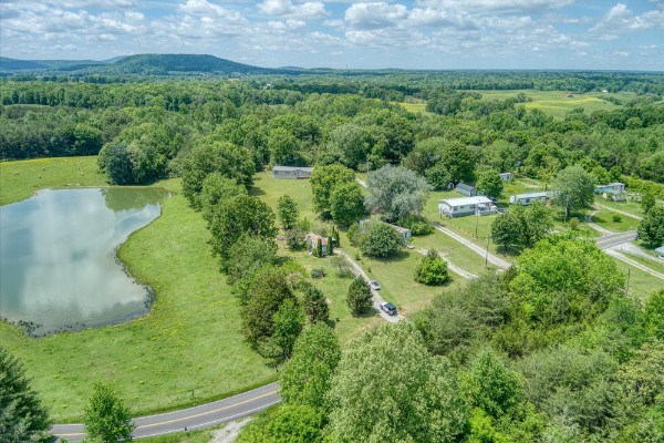 280 Bone Cave Rd