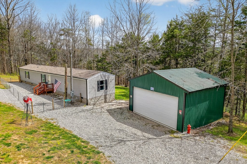 1237 Ridge Rd