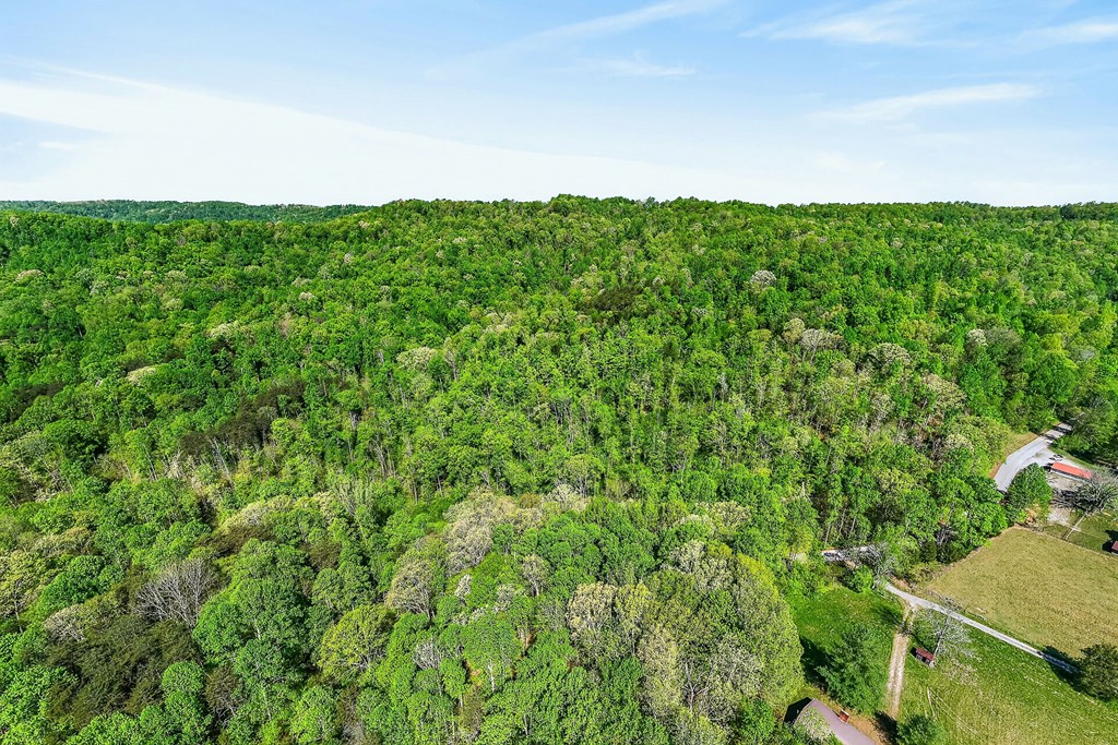 107.7 ac Board Valley Rd