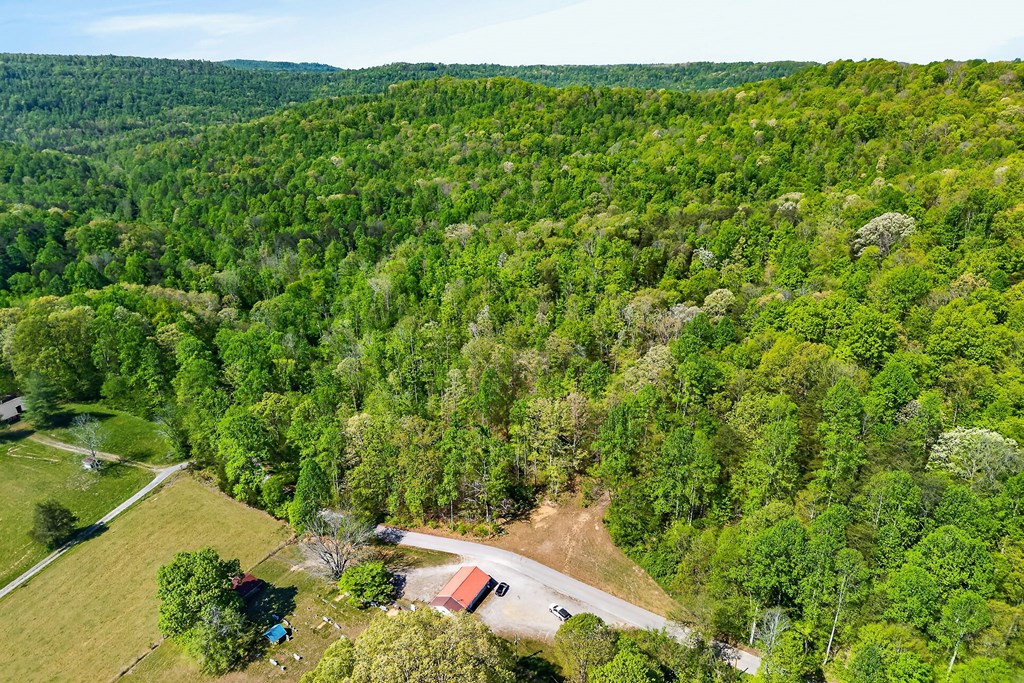 107.7 ac Board Valley Rd