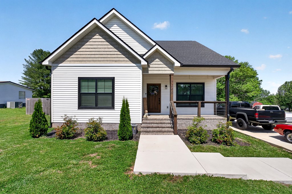 7240 Old Smithville Hwy S