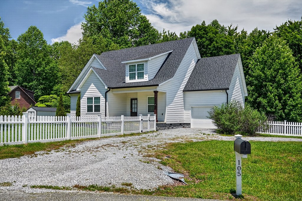 105 Shiloh Ln