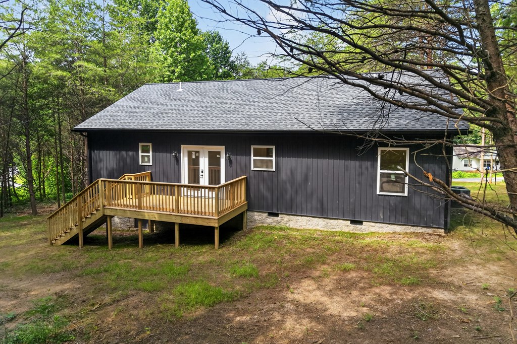 230 Hickory Lane