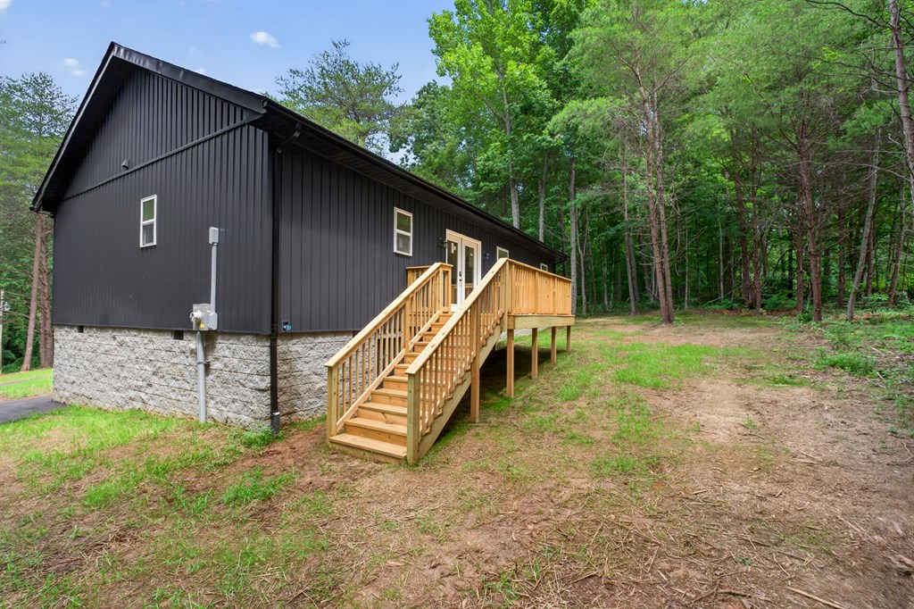 230 Hickory Lane