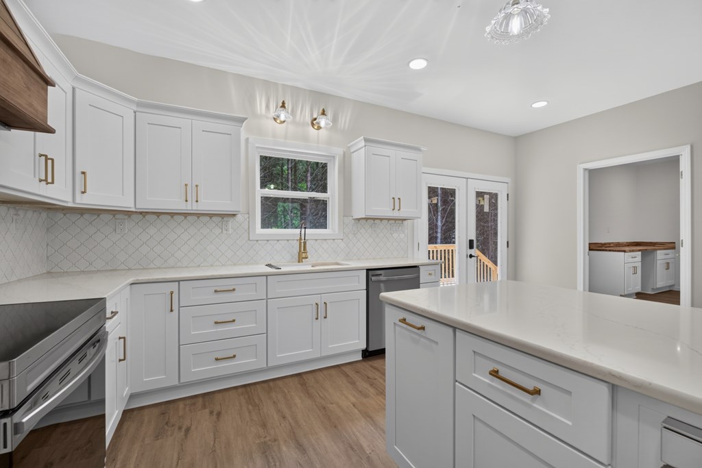 230 Hickory Lane