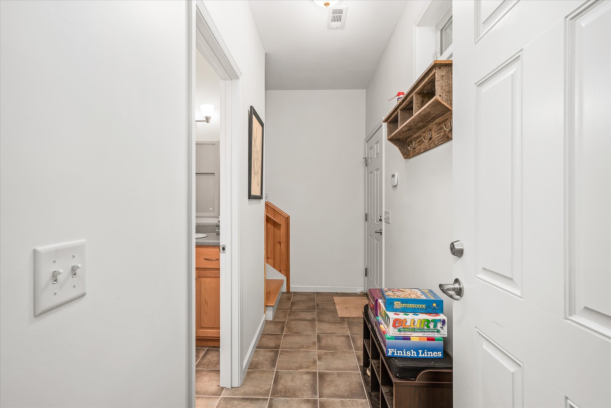 513 Selina Ln