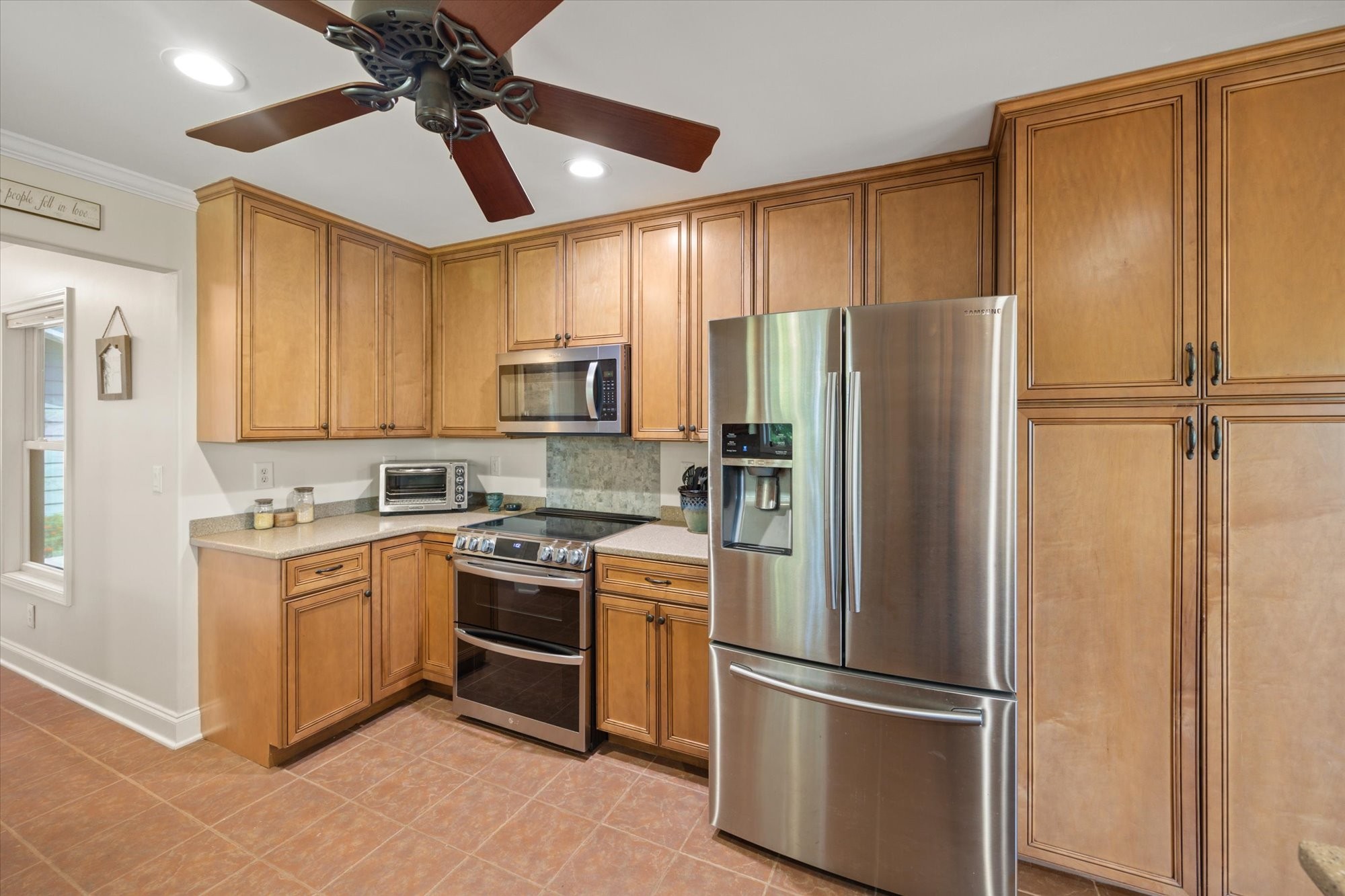 1071 Clarence Gillen Rd