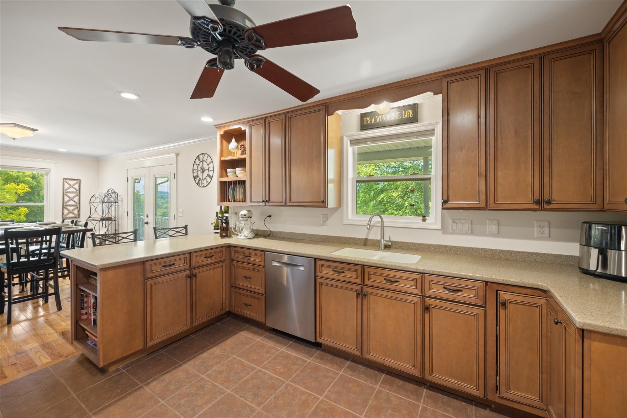 1071 Clarence Gillen Rd
