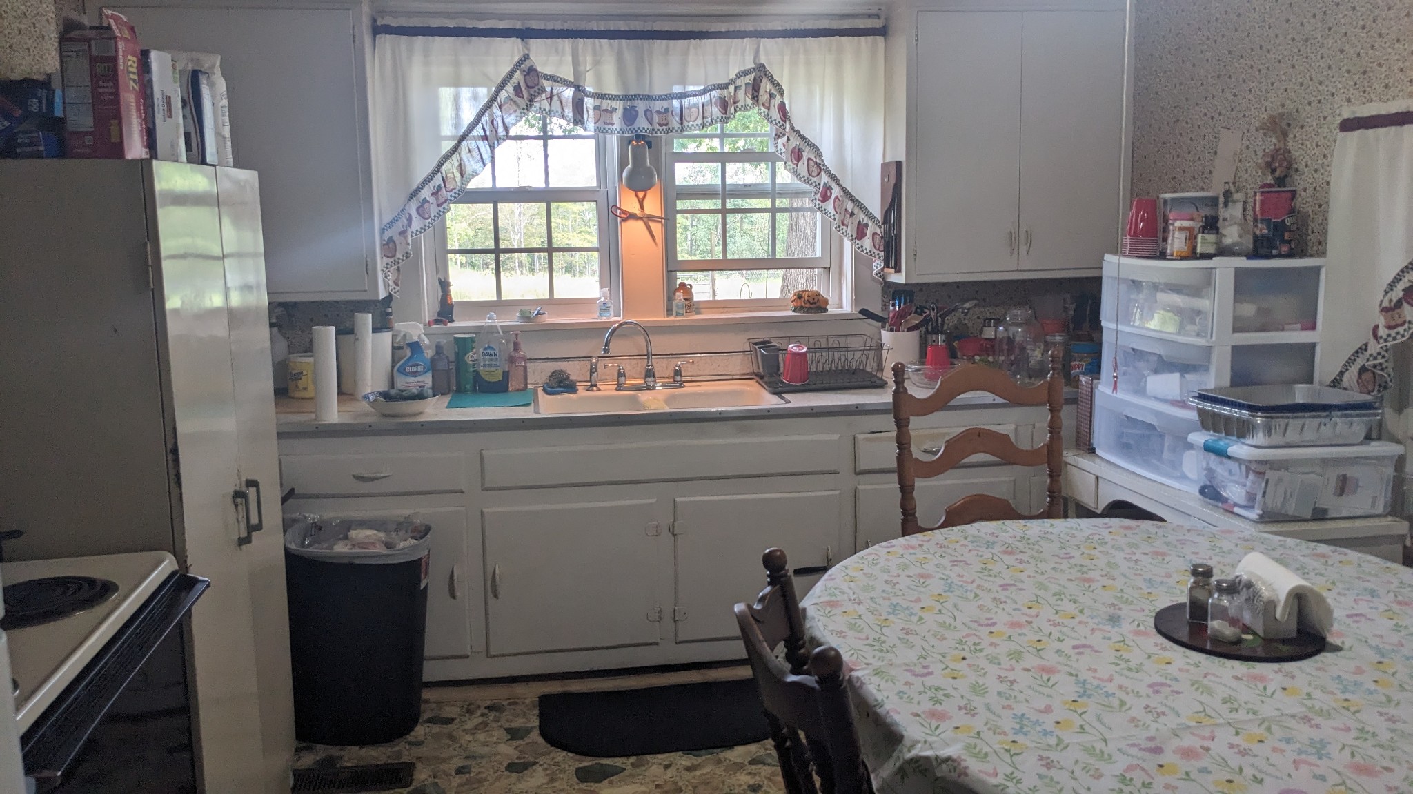 104 Davis Rd