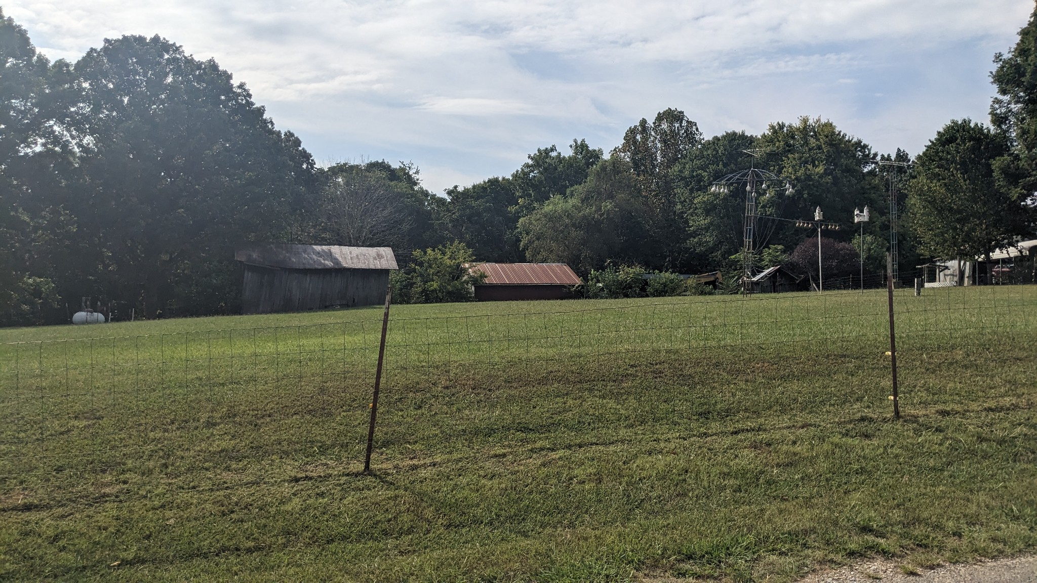 104 Davis Rd