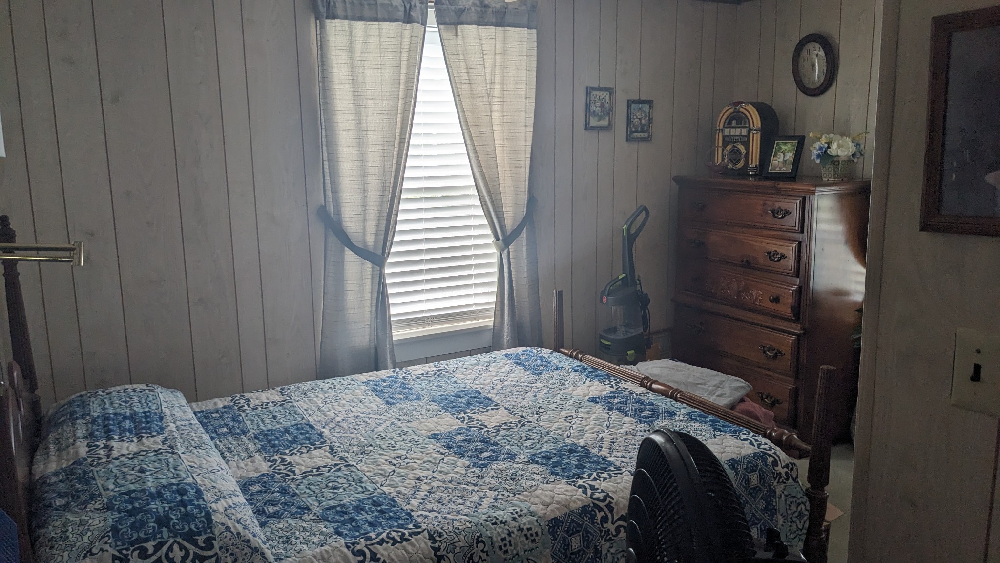 104 Davis Rd