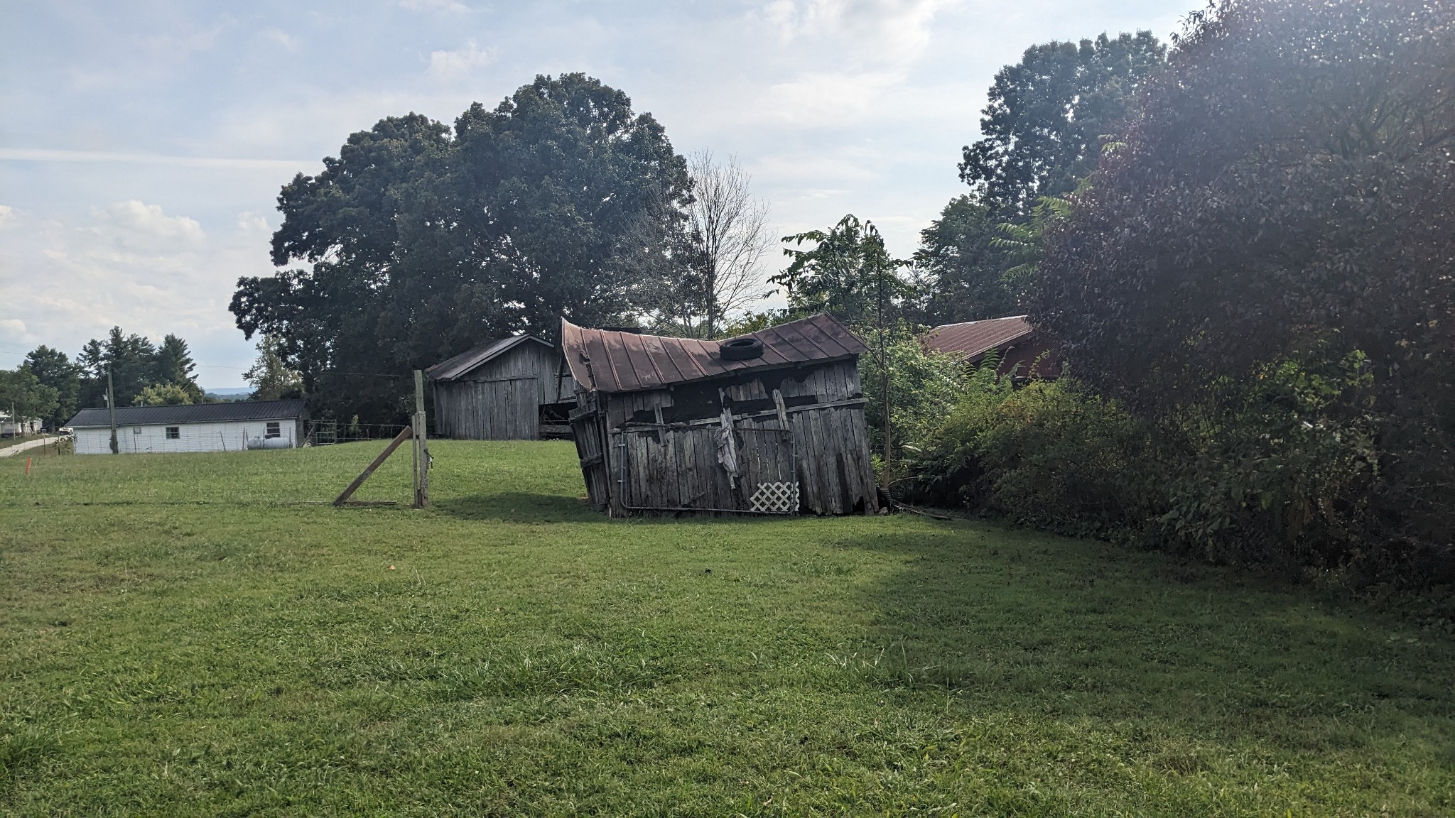 104 Davis Rd