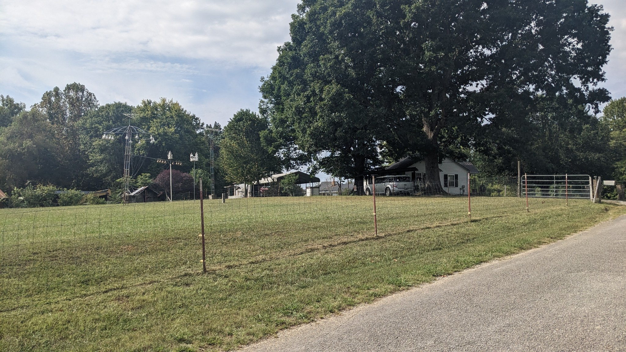 104 Davis Rd