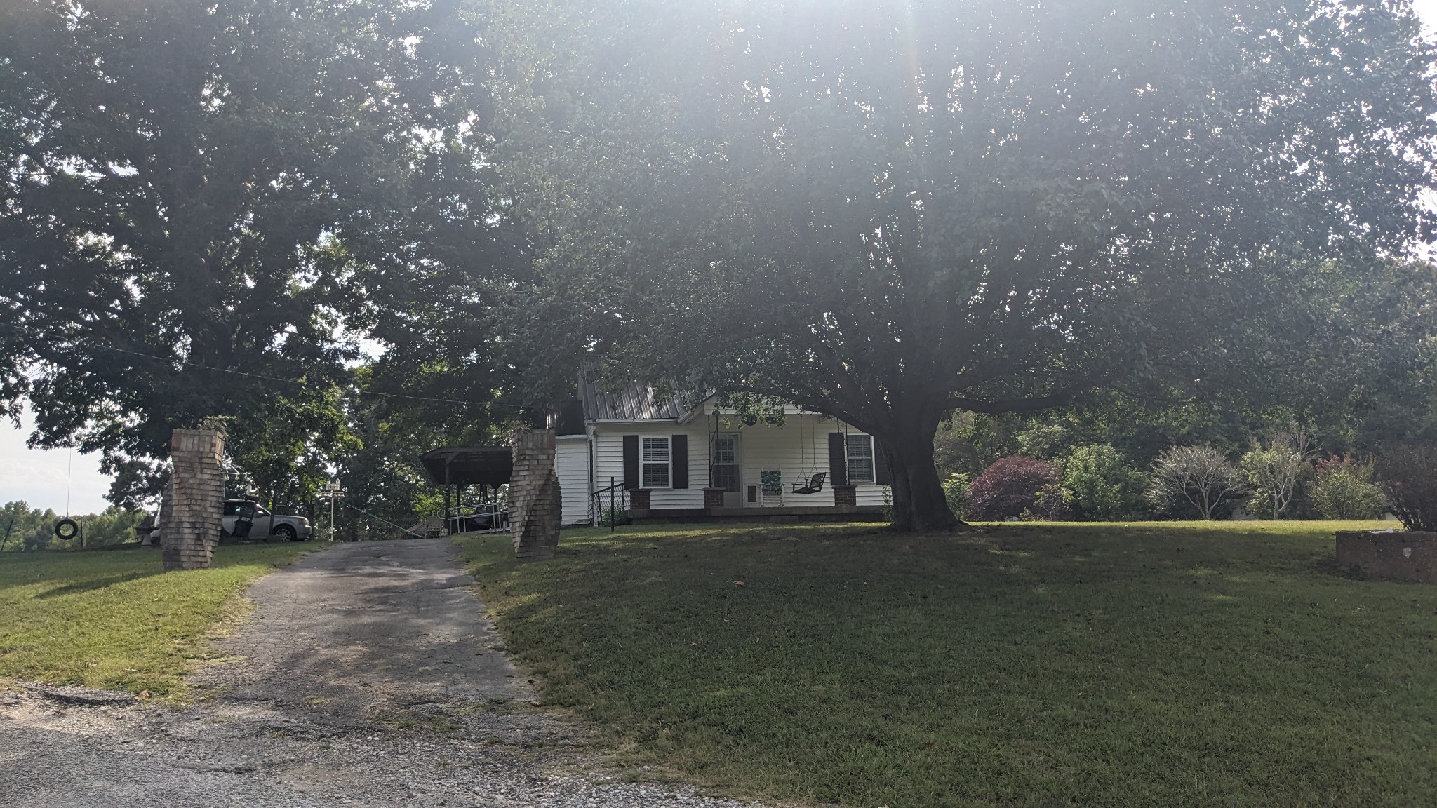 104 Davis Rd