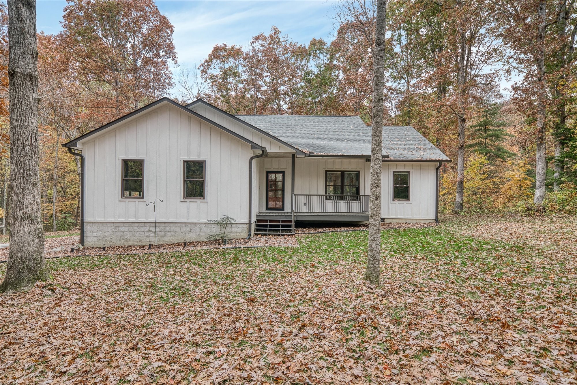 206 Whitehead Dr