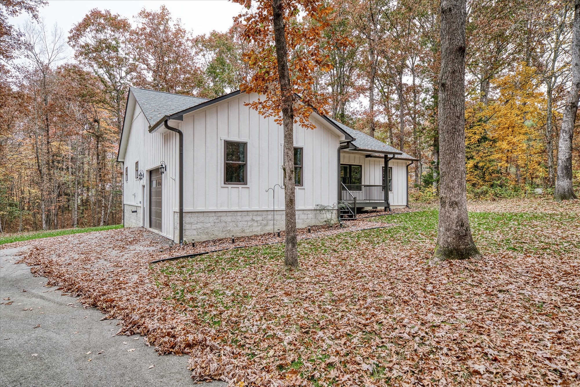 206 Whitehead Dr