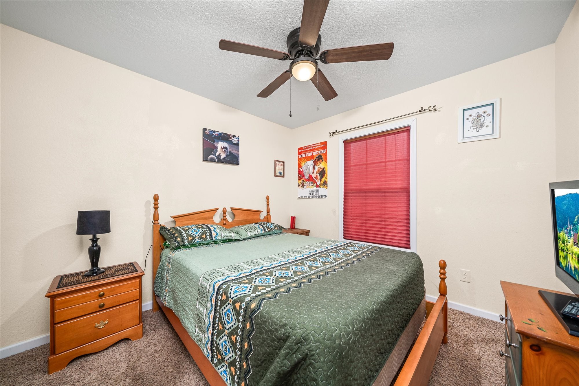 300 Georgee Rd