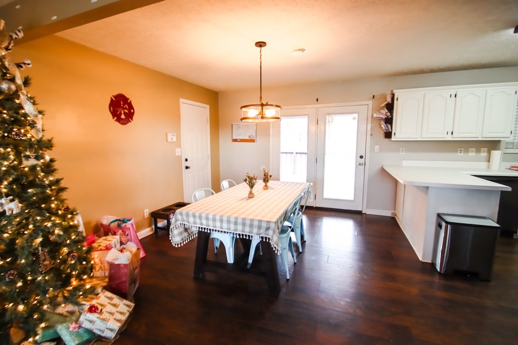 6382 Smithville Hwy