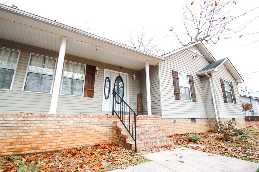 6382 Smithville Hwy