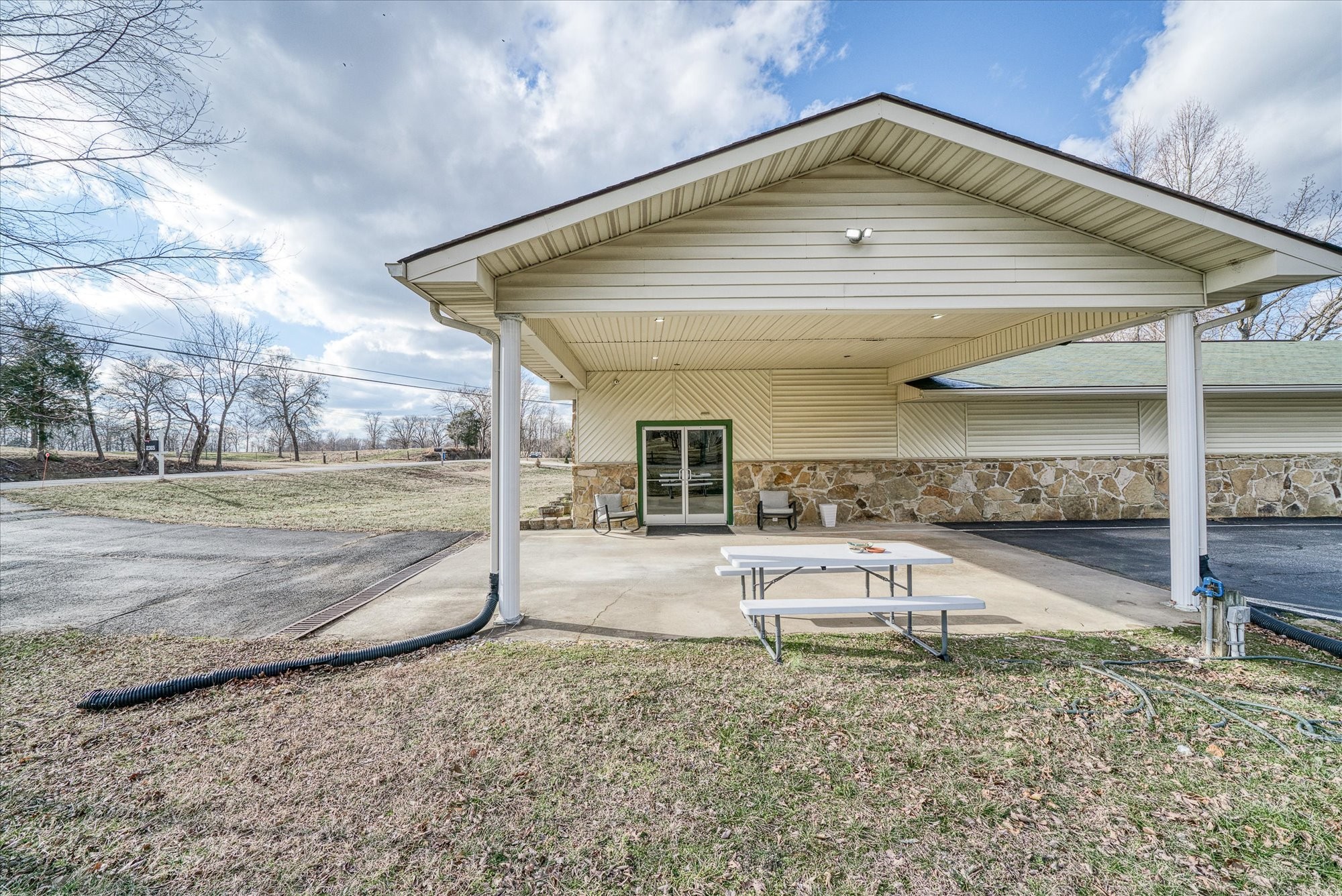 2365 Crossville Hwy