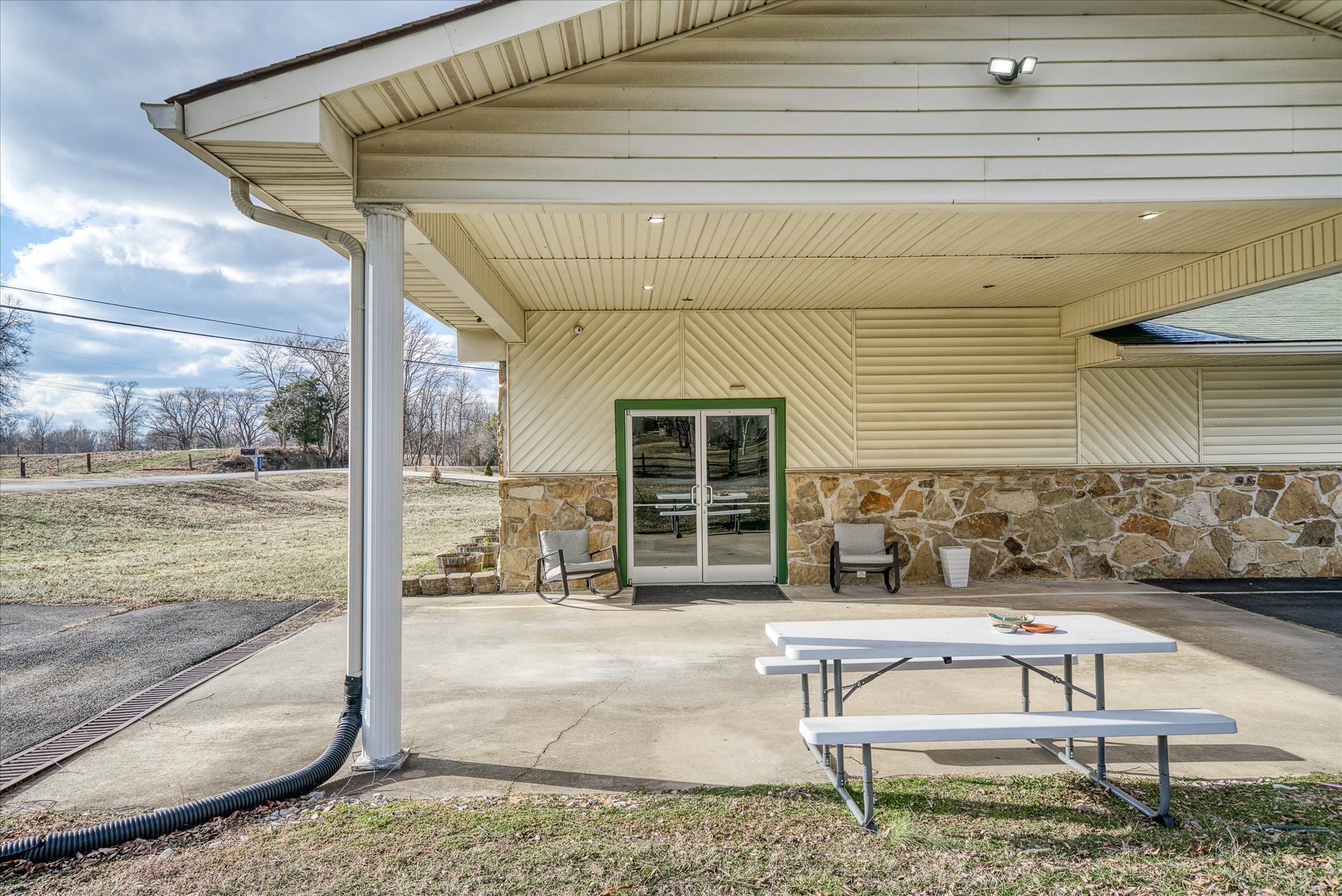 2365 Crossville Hwy